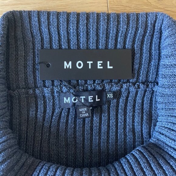 Motel Rocks Circe Knitted Bardot Jumper in Dark Charcoal - Size XS - Picture 4 of 5